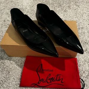 Christian Louboutin Hot Chickita Flat - size 40.5